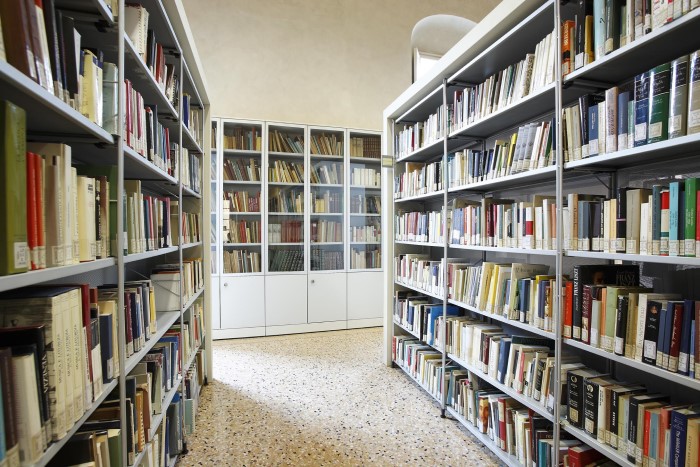 Biblioteca Mediateca di Casa della Musica.jpg