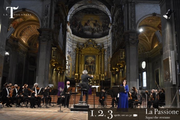 Federico maria sardelli dirige la filarmonica toscanini - abbazia di san giovanni.jpg